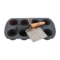 Muffin Pan &amp; Whisk Set