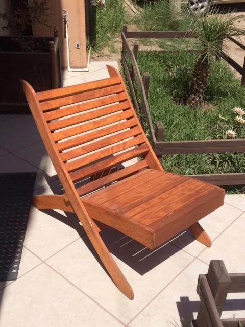 Redwood Portable Chair