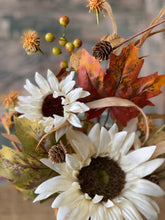 Load image into Gallery viewer, Autumn Blush Pumpkin Garland