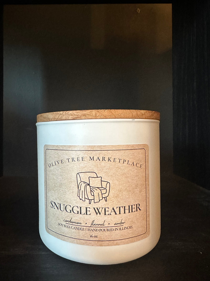Olive Tree Marketplace Snuggle Weather 16 oz soy candle