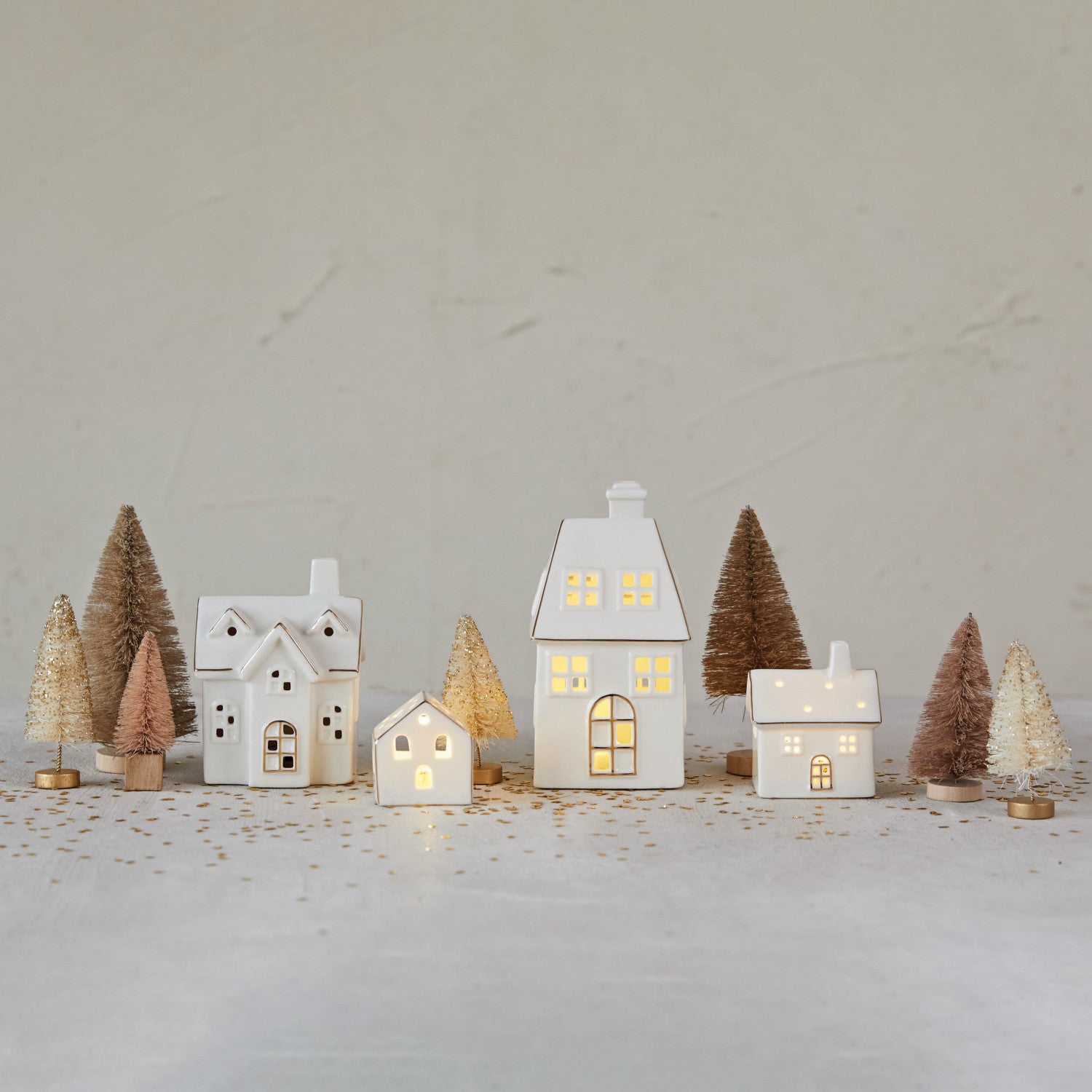 Stoneware Village w/ LED Lights &amp; Gold Electroplating