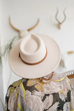 Load image into Gallery viewer, Flat Brim Buckle Hat