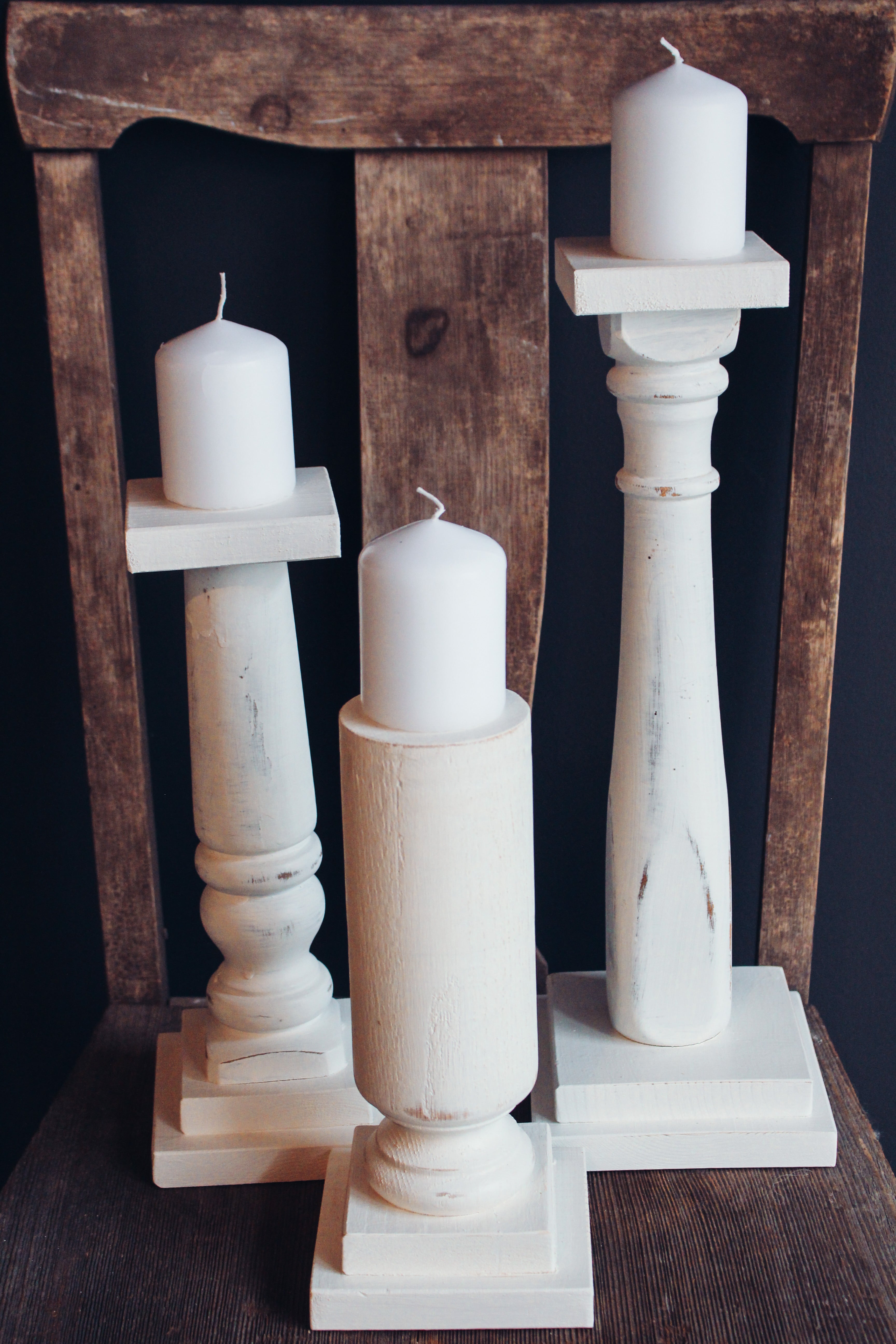 Chippy Candlestick Stand